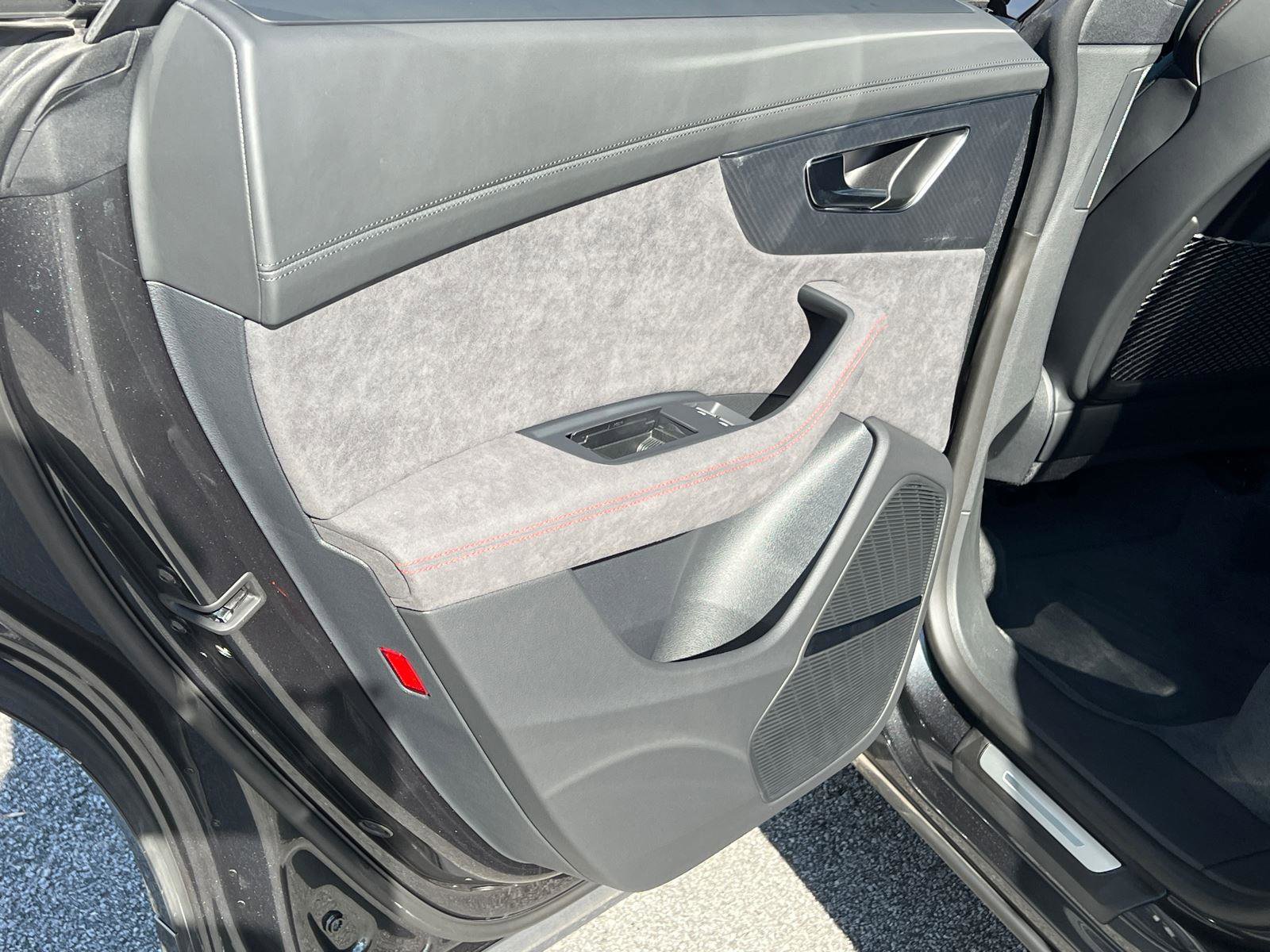 New 2025 Audi RS Q8 performance AWD/4WD image 15