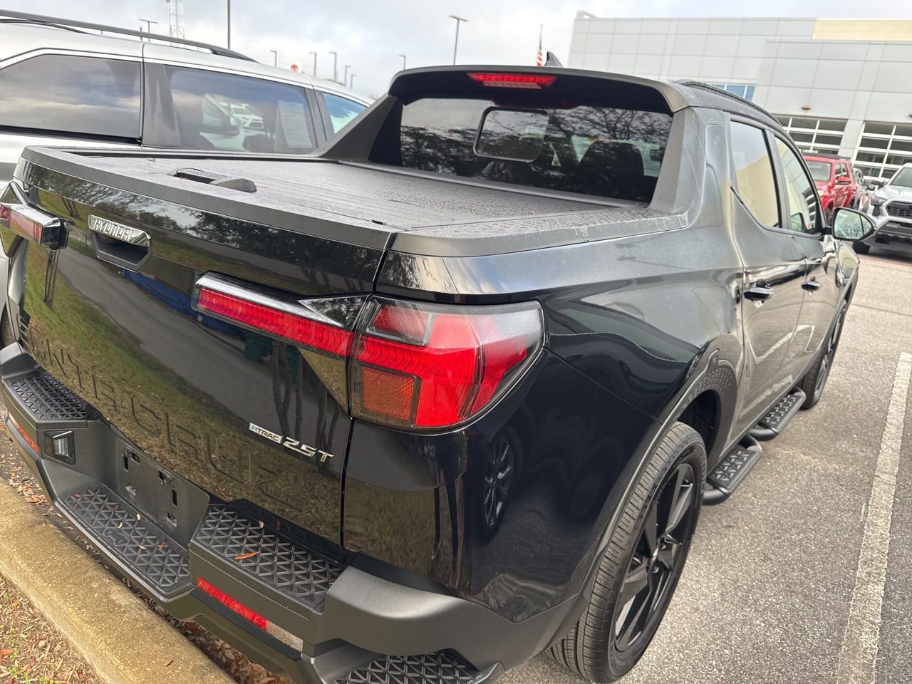 Used 2024 Hyundai Santa Cruz Night image 9