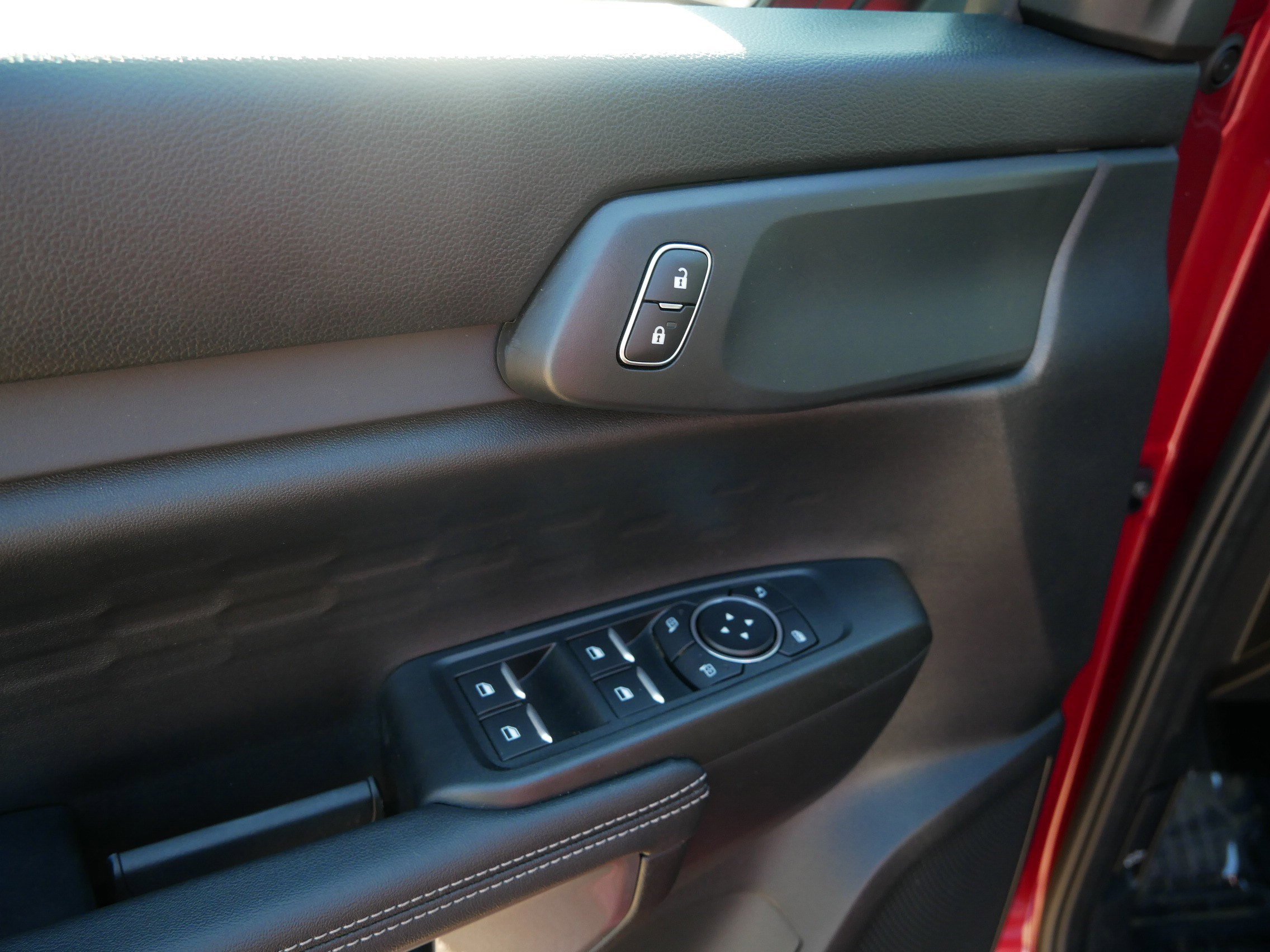 Used 2025 Ford Ranger XLT w/ Technology Package image 20