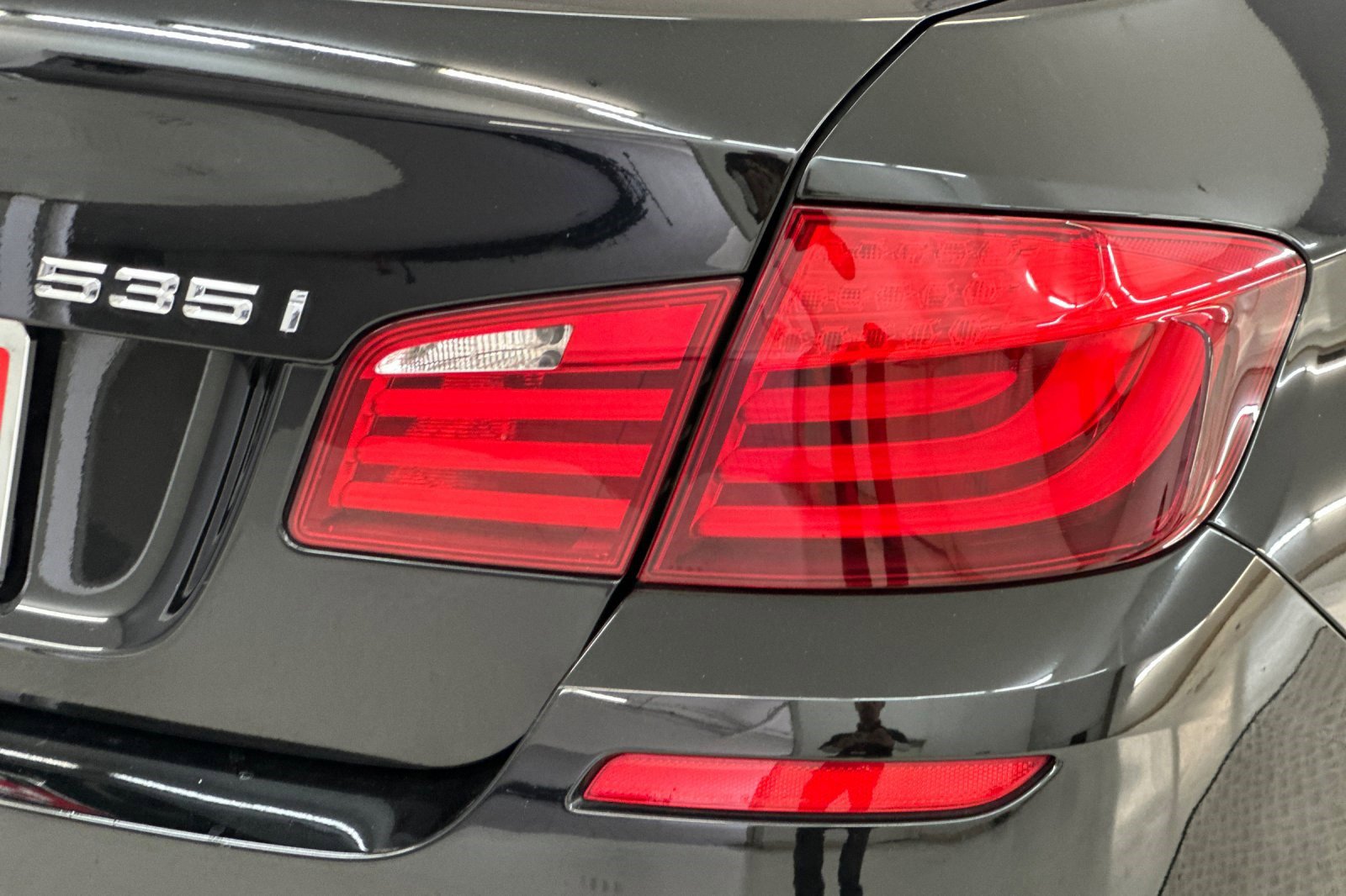 Used 2013 BMW 535i Sedan image 12