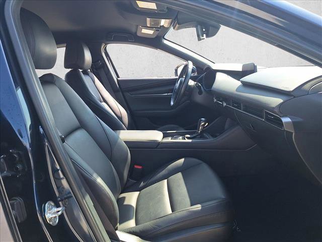 Used 2020 MAZDA MAZDA3 Hatchback image 20