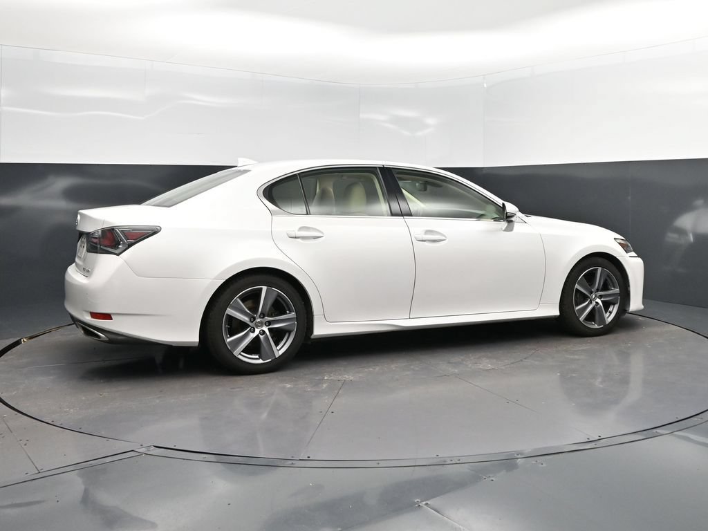 Used 2017 Lexus GS 350 w/ Preferred Accessory Package RWD image 8