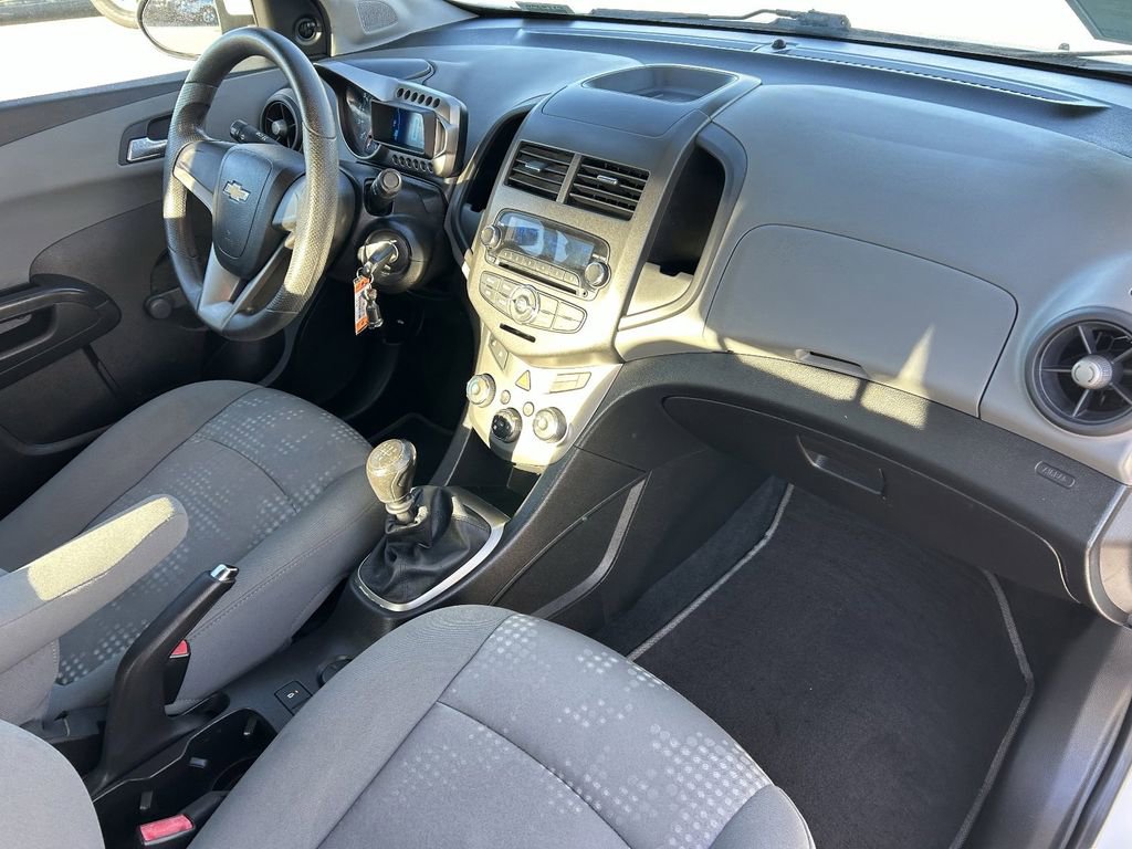 Used 2012 Chevrolet Sonic LS image 8