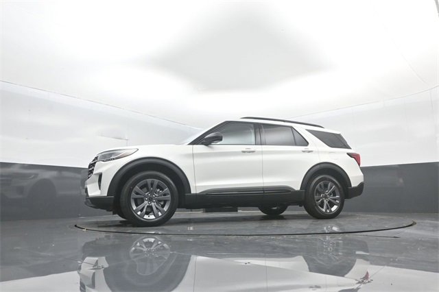 New 2026 Ford Explorer Active image 33