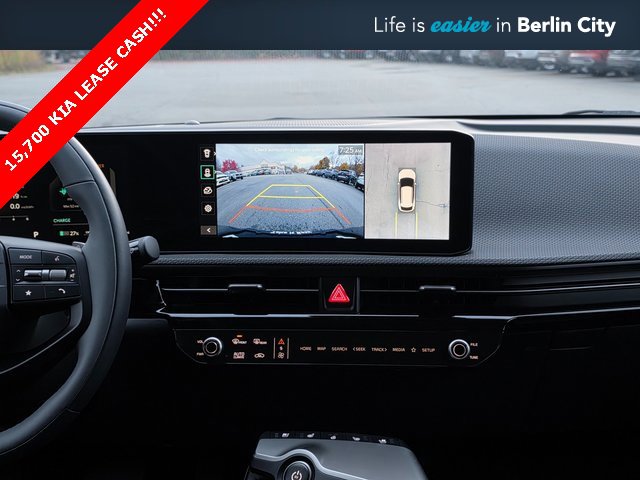 New 2025 Kia EV6 Wind image 22