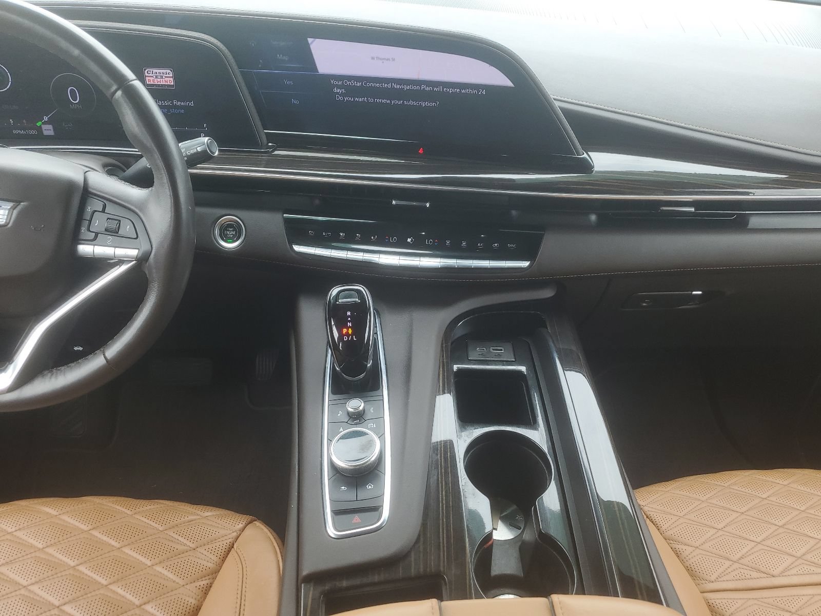 Used 2022 Cadillac Escalade Sport w/ Touring Package AWD/4WD image 11