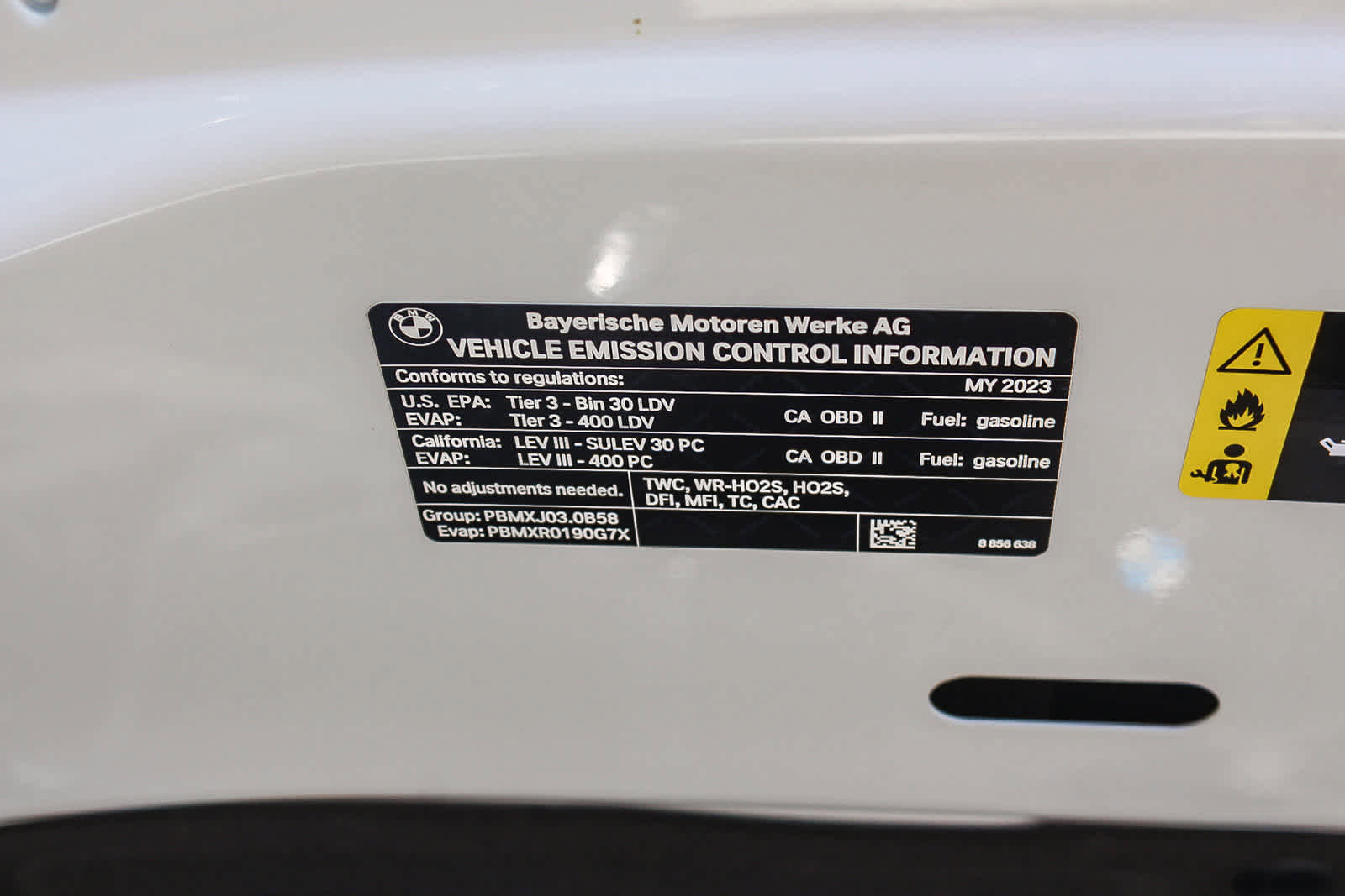 Certified 2023 BMW 740i image 27