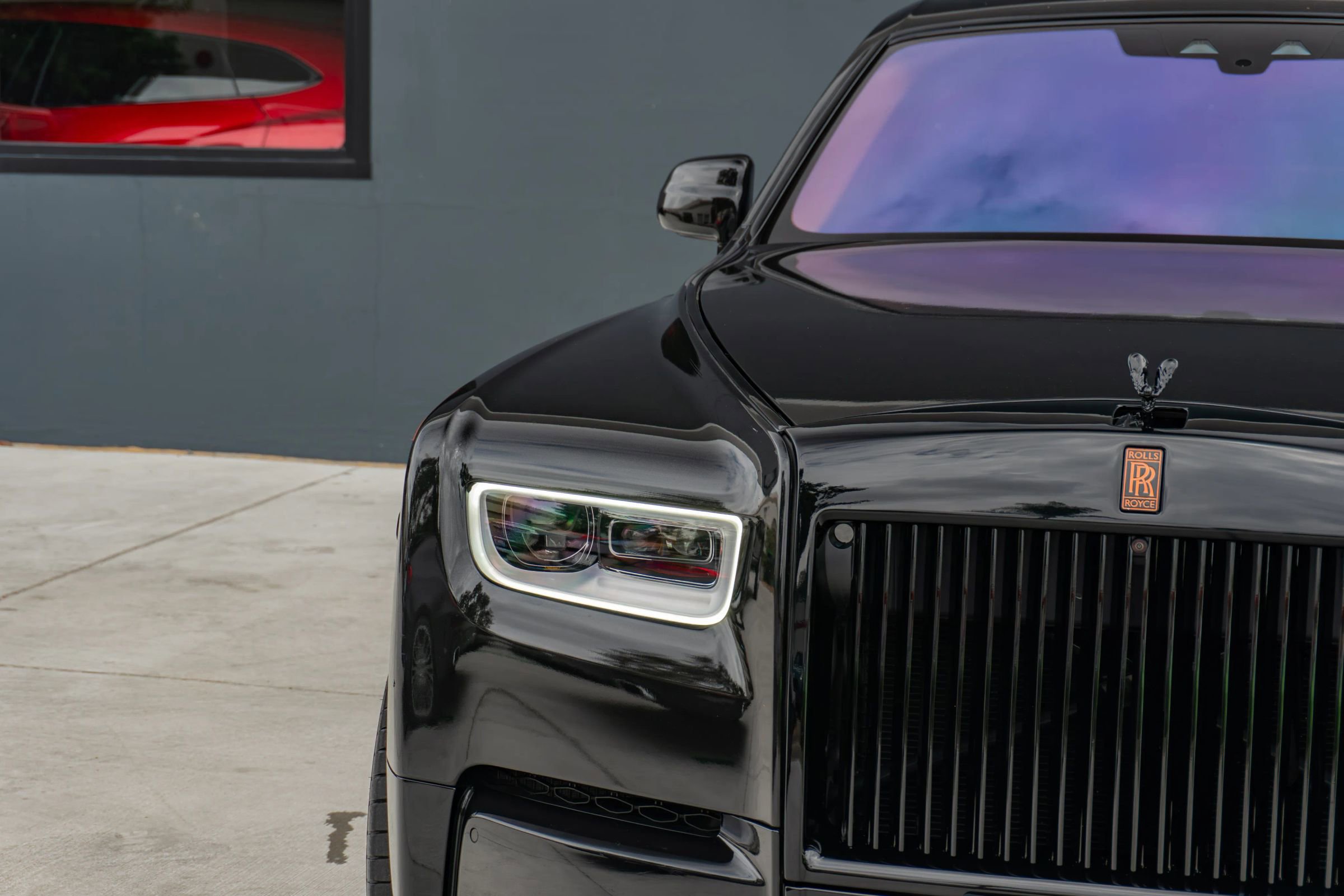 Used 2018 Rolls-Royce Phantom Sedan RWD image 25