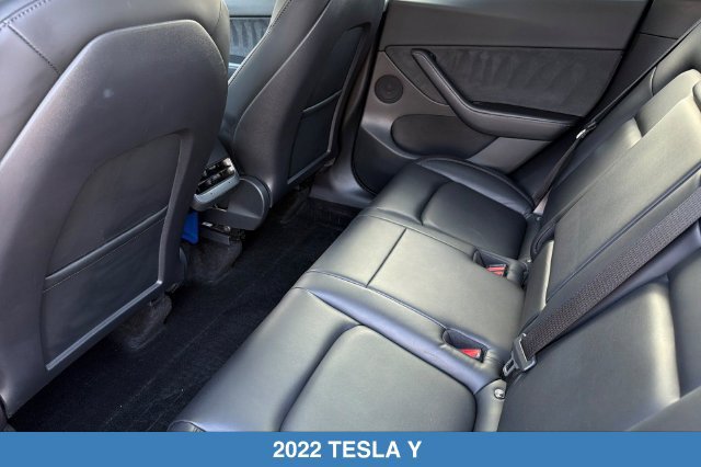 Used 2022 Tesla Model Y Long Range AWD/4WD image 13