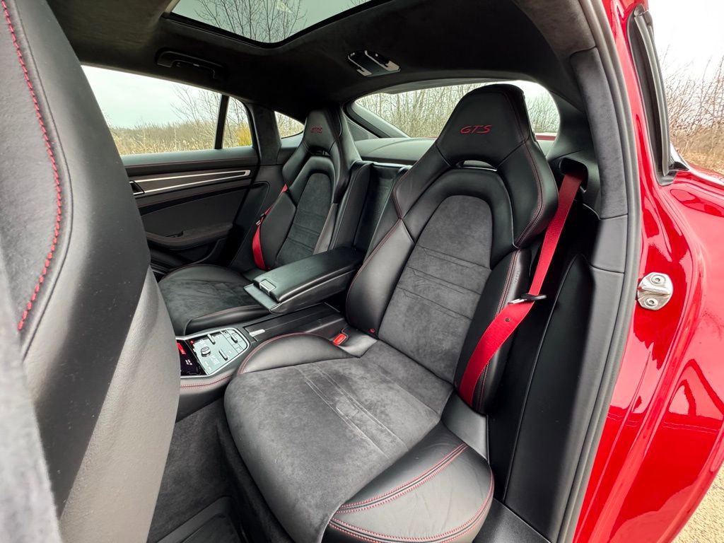 Used 2019 Porsche Panamera GTS image 38