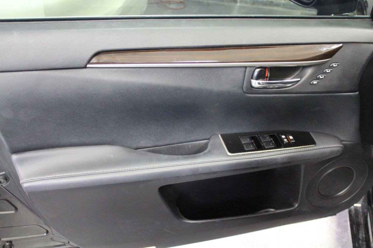 Used 2018 Lexus ES 350 w/ Luxury Package w/Wood Trim FWD image 21