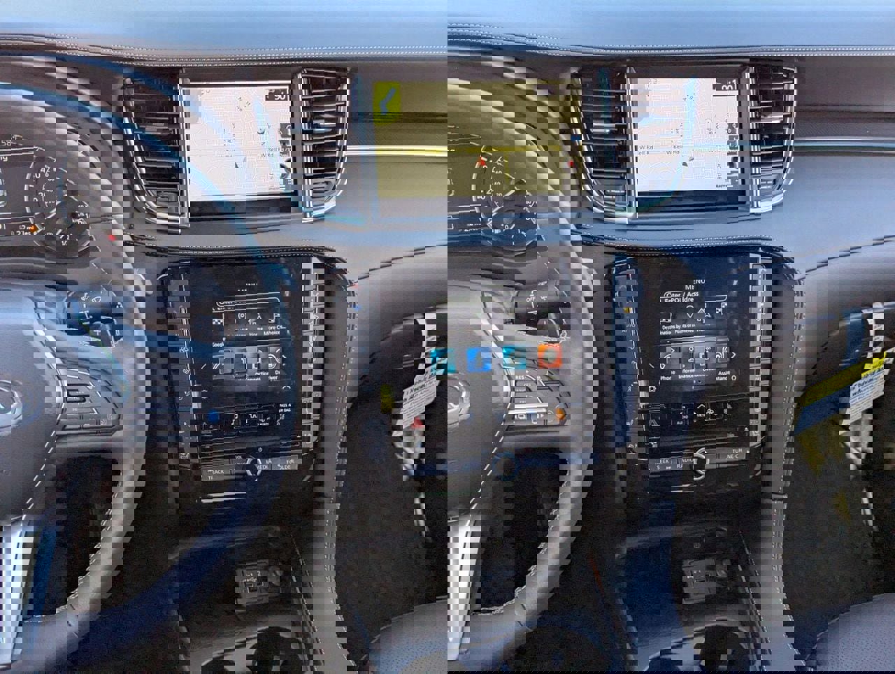 New 2025 INFINITI QX50 Sport AWD/4WD image 17