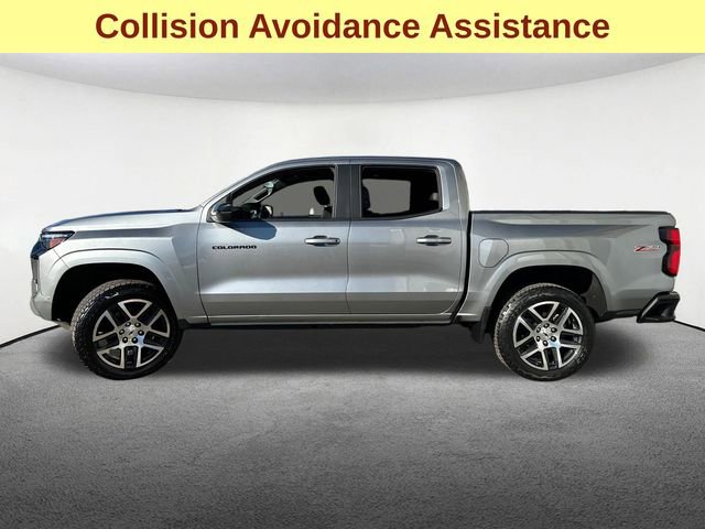 Used 2023 Chevrolet Colorado Z71 w/ Z71 Convenience Package 2 image 6