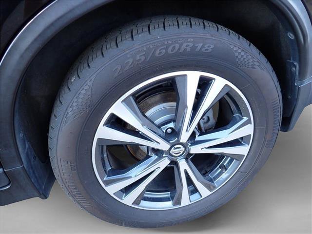 Used 2018 Nissan Rogue SL w/ Premium Package FWD image 7