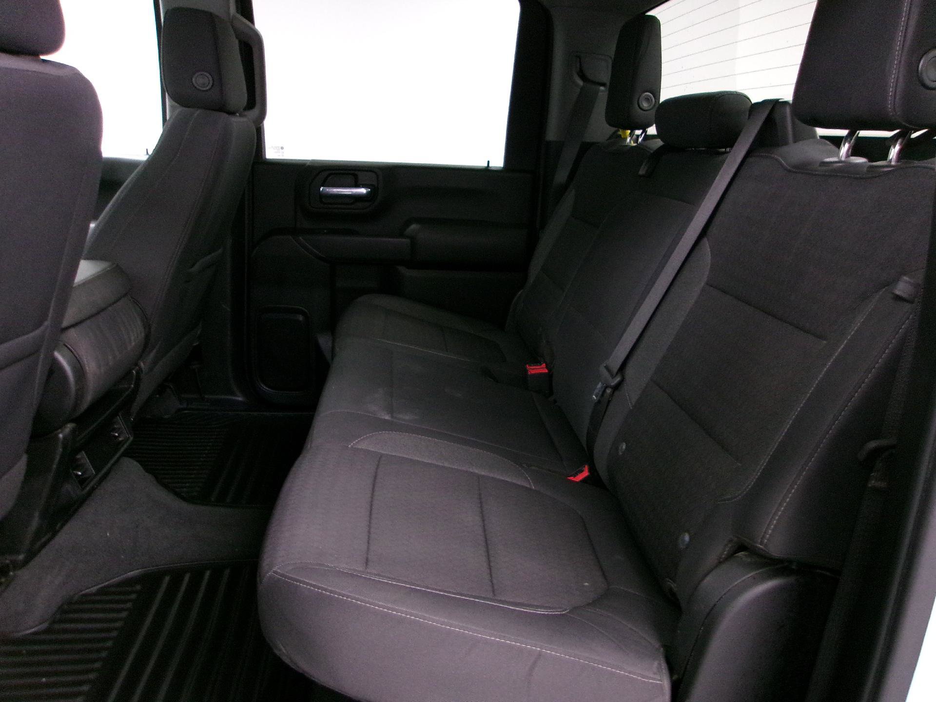 Used 2023 Chevrolet Silverado 2500 Custom w/ Custom Convenience Package image 8