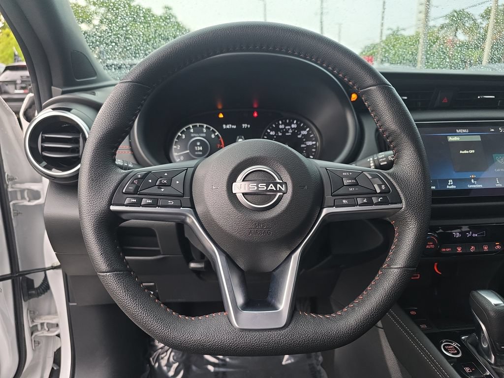Certified 2024 Nissan Kicks SR FWD image 30