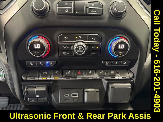 Used 2019 Chevrolet Silverado 1500 LTZ w/ LTZ Plus Package image 15