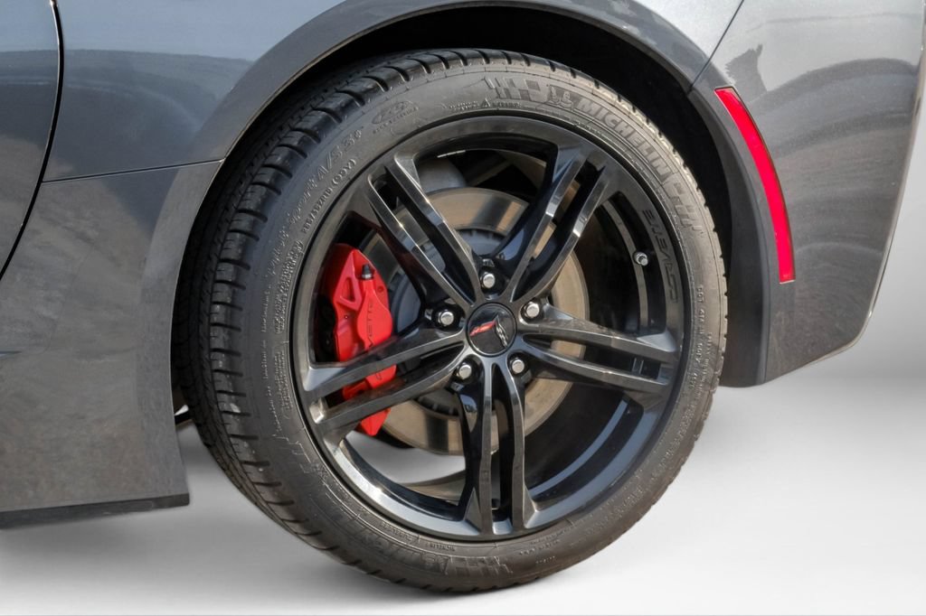 Used 2017 Chevrolet Corvette Stingray Coupe w/ Carbon Flash Badge Package RWD image 51