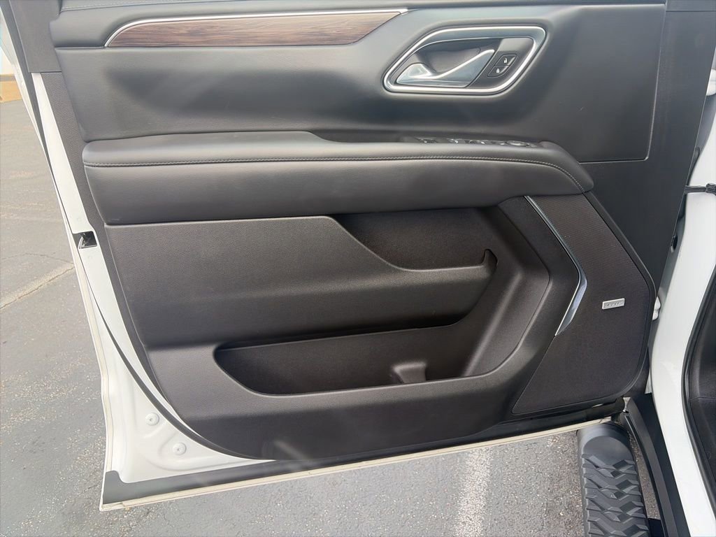 Used 2021 Chevrolet Tahoe Z71 image 14