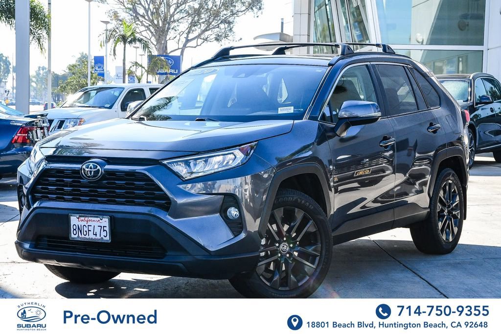 Used 2020 Toyota RAV4 XLE Premium image 1