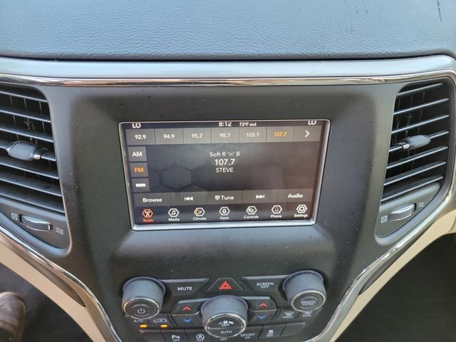 Used 2021 Jeep Grand Cherokee Laredo RWD image 18