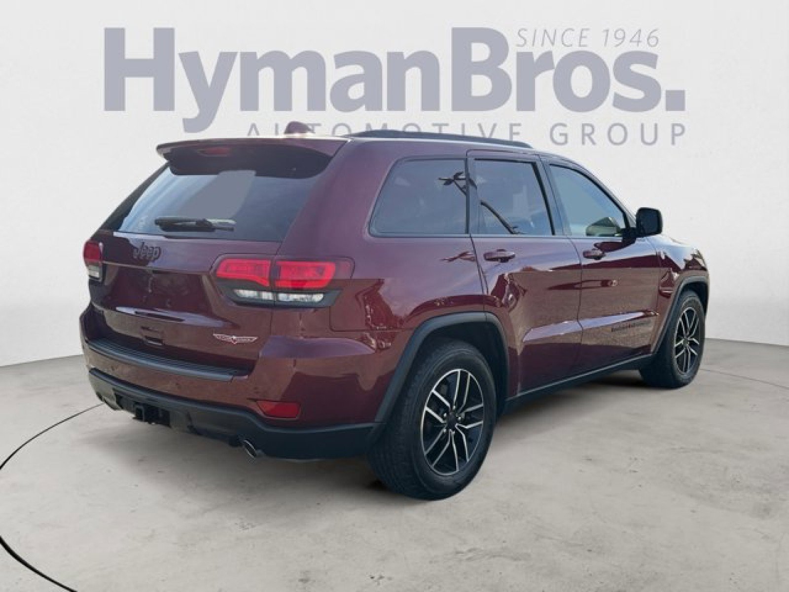 Used 2021 Jeep Grand Cherokee Trailhawk w/ Trailhawk Luxury Group image 3