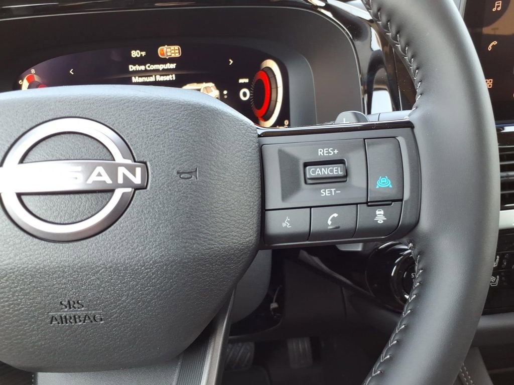 New 2026 Nissan Pathfinder Platinum FWD image 11