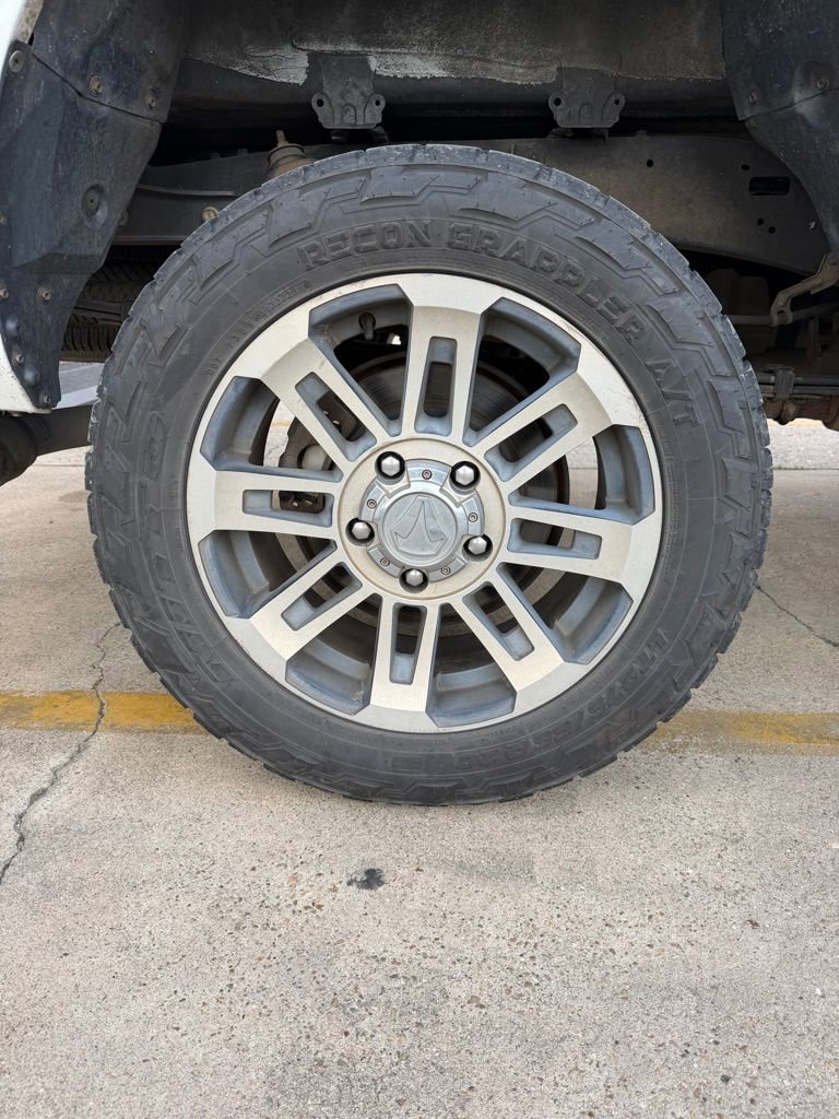 Used 2013 Toyota Tundra 2WD CrewMax w/ SR5 Pkg image 7