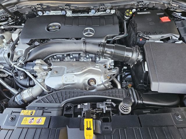Certified 2023 Mercedes-Benz GLA 250 image 29