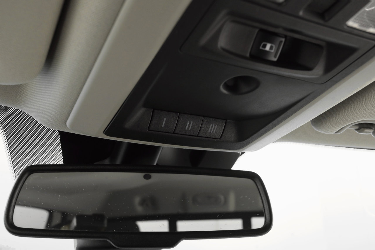 Used 2017 RAM 1500 Classic SLT w/ SLT Plus D￩cor Group image 33