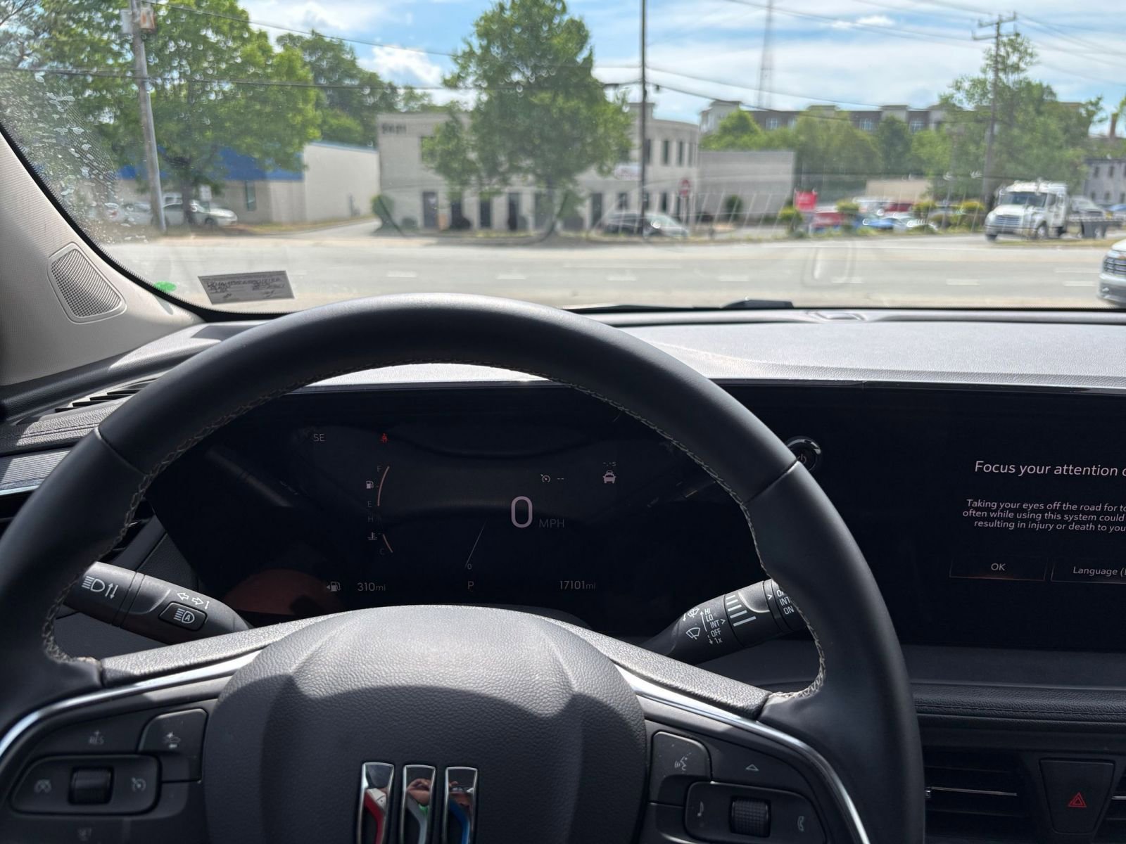 Used 2025 Buick Encore GX Preferred image 33