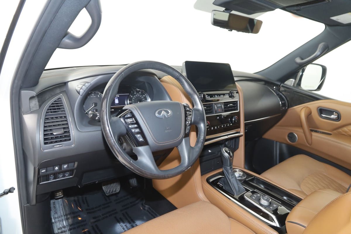Used 2023 INFINITI QX80 Sensory w/ Cargo Package AWD/4WD image 32