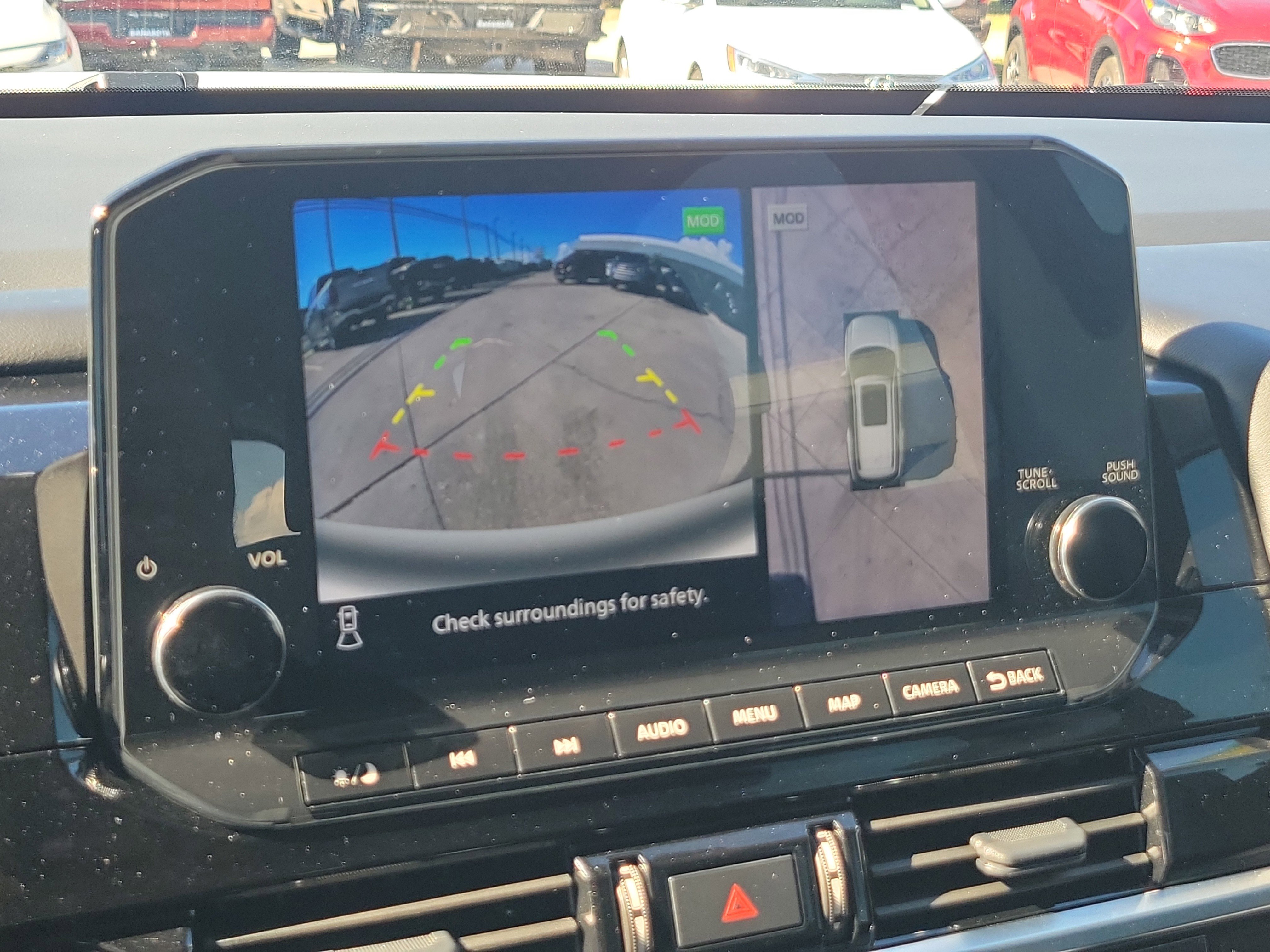 Used 2024 Nissan Pathfinder SL image 31