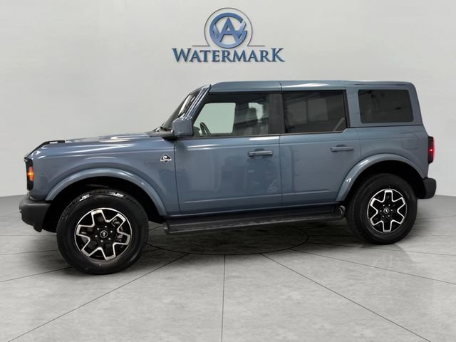 Used 2025 Ford Bronco Outer Banks image 2