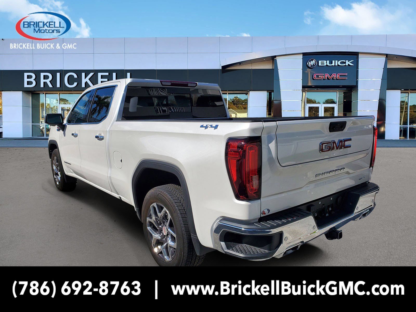 New 2025 GMC Sierra 1500 SLT w/ SLT Convenience Package AWD/4WD image 4