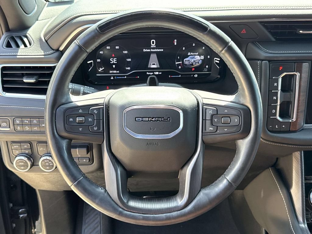 Used 2024 GMC Yukon Denali Ultimate AWD/4WD image 31