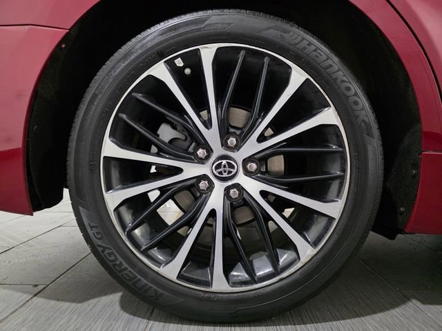 Used 2018 Toyota Camry SE image 24