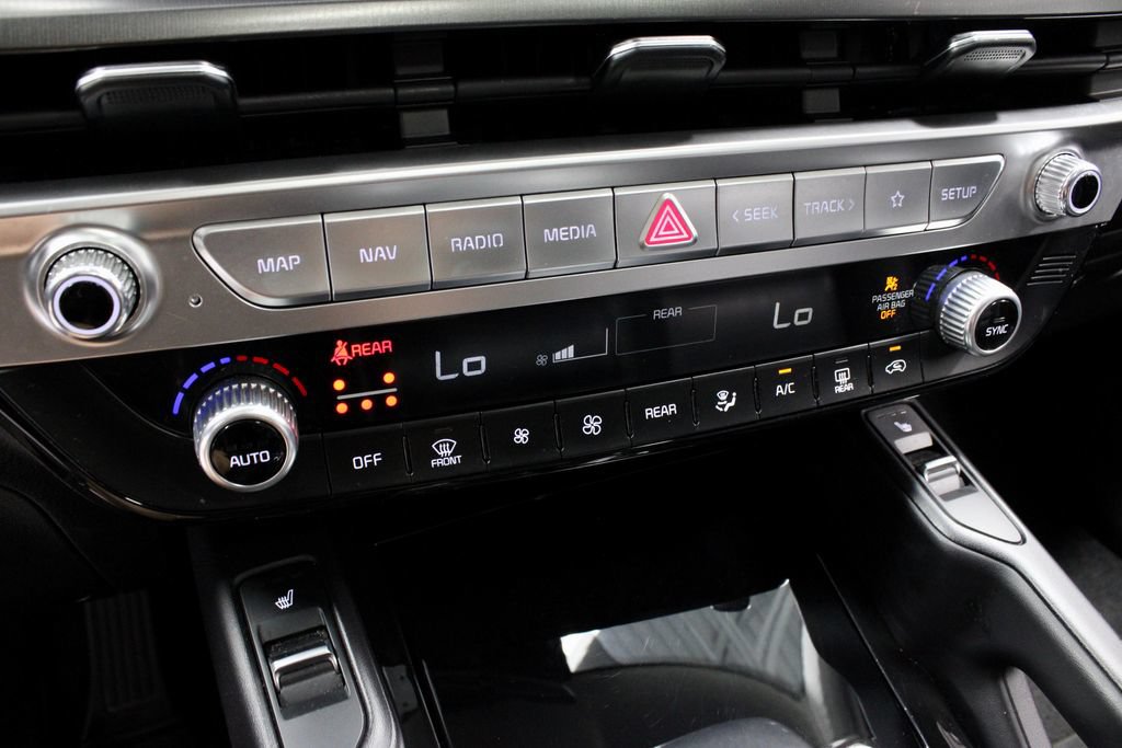 Used 2025 Kia Telluride S AWD/4WD image 33