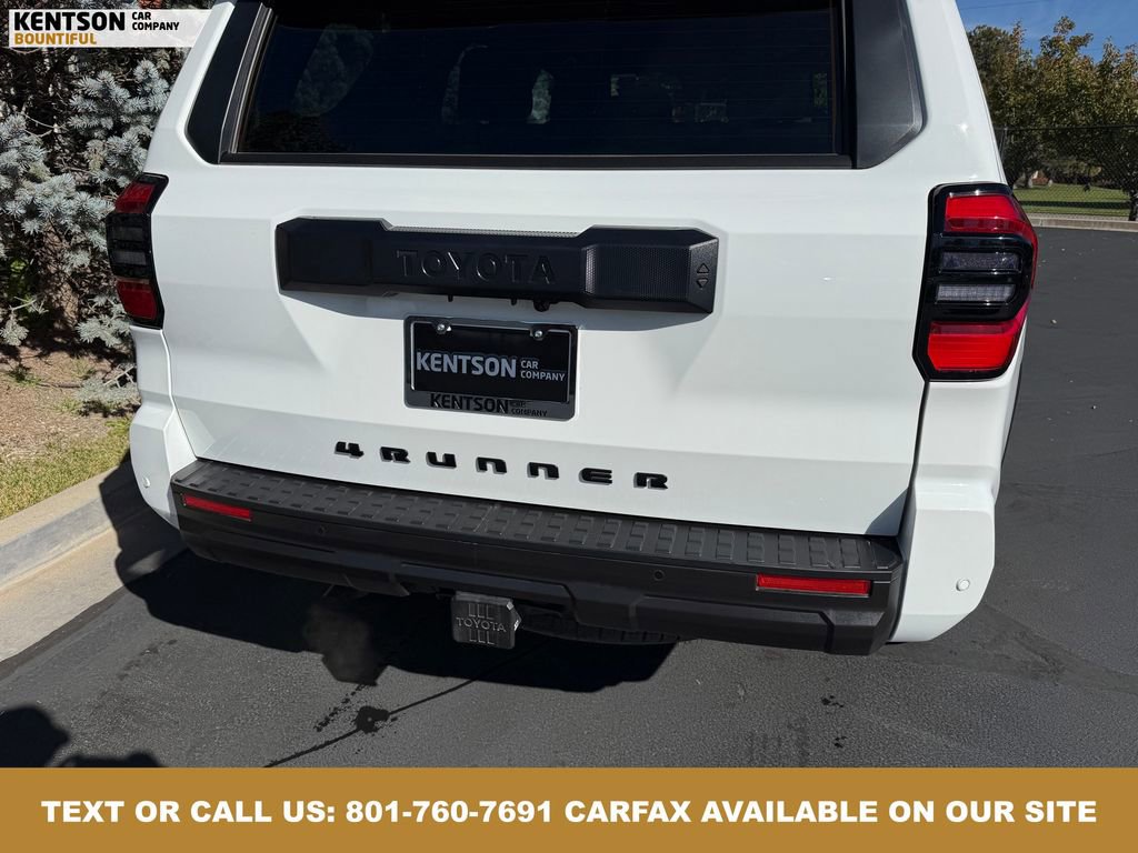 Used 2025 Toyota 4Runner TRD Off-Road image 36