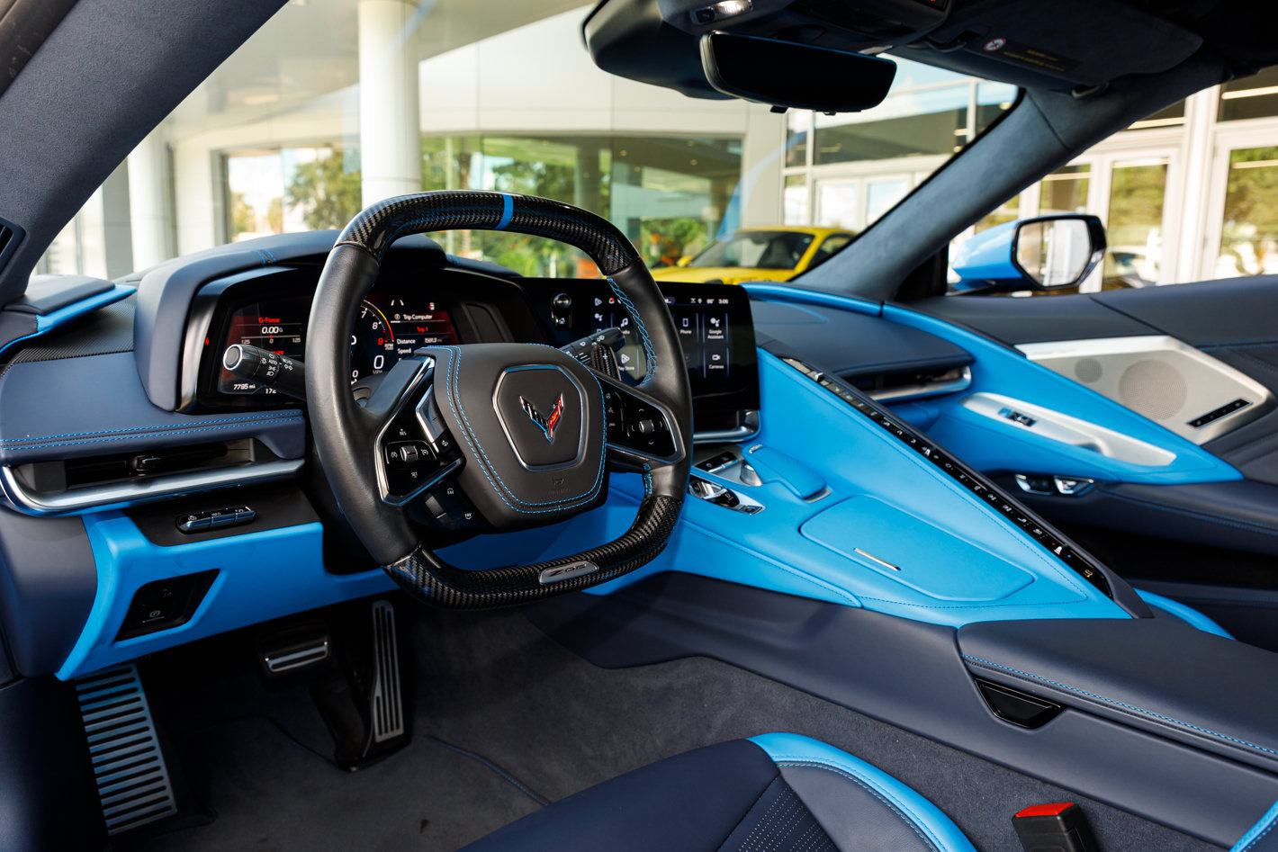 Used 2025 Chevrolet Corvette Z06 RWD image 40