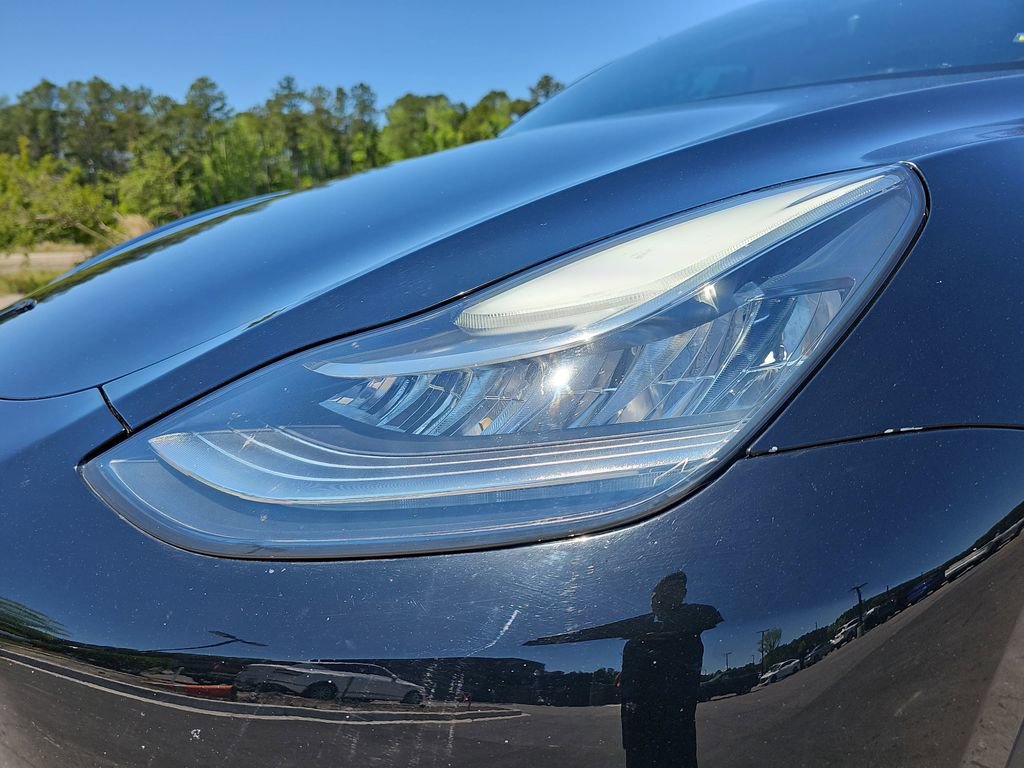 Used 2023 Tesla Model Y Long Range image 35