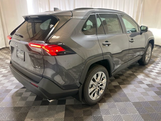 Used 2025 Toyota RAV4 XLE Premium w/ Weather Package AWD/4WD image 8