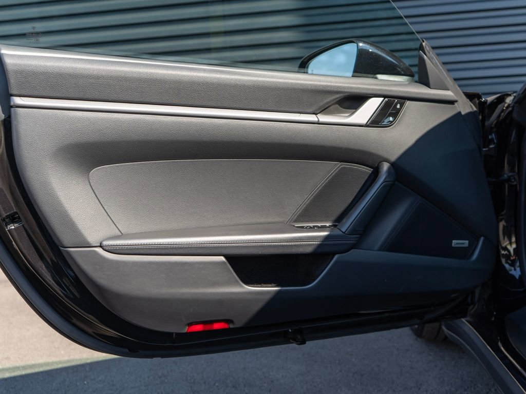 Used 2021 Porsche 911 Carrera image 27