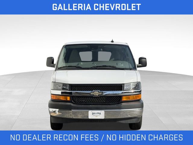 Used 2024 Chevrolet Express 3500 LT w/ LT Preferred Equipment Group RWD image 3
