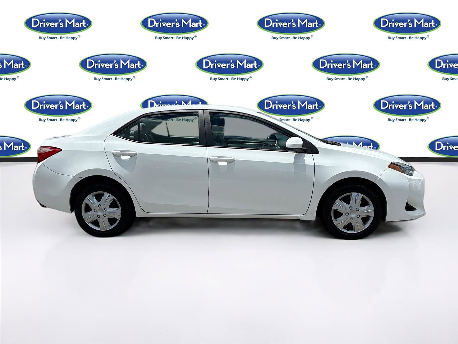 Used 2018 Toyota Corolla LE FWD image 8