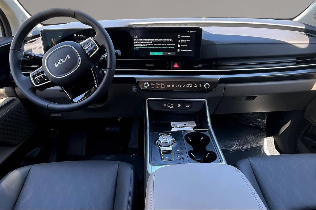 New 2026 Kia Carnival LXS FWD image 5