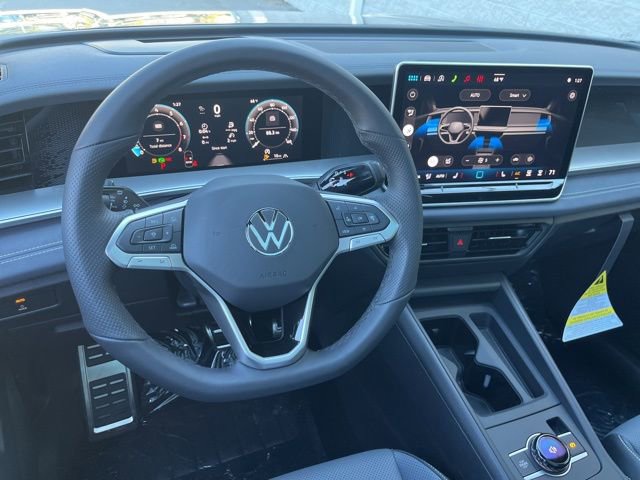 New 2026 Volkswagen Tiguan SE R-Line AWD/4WD image 30
