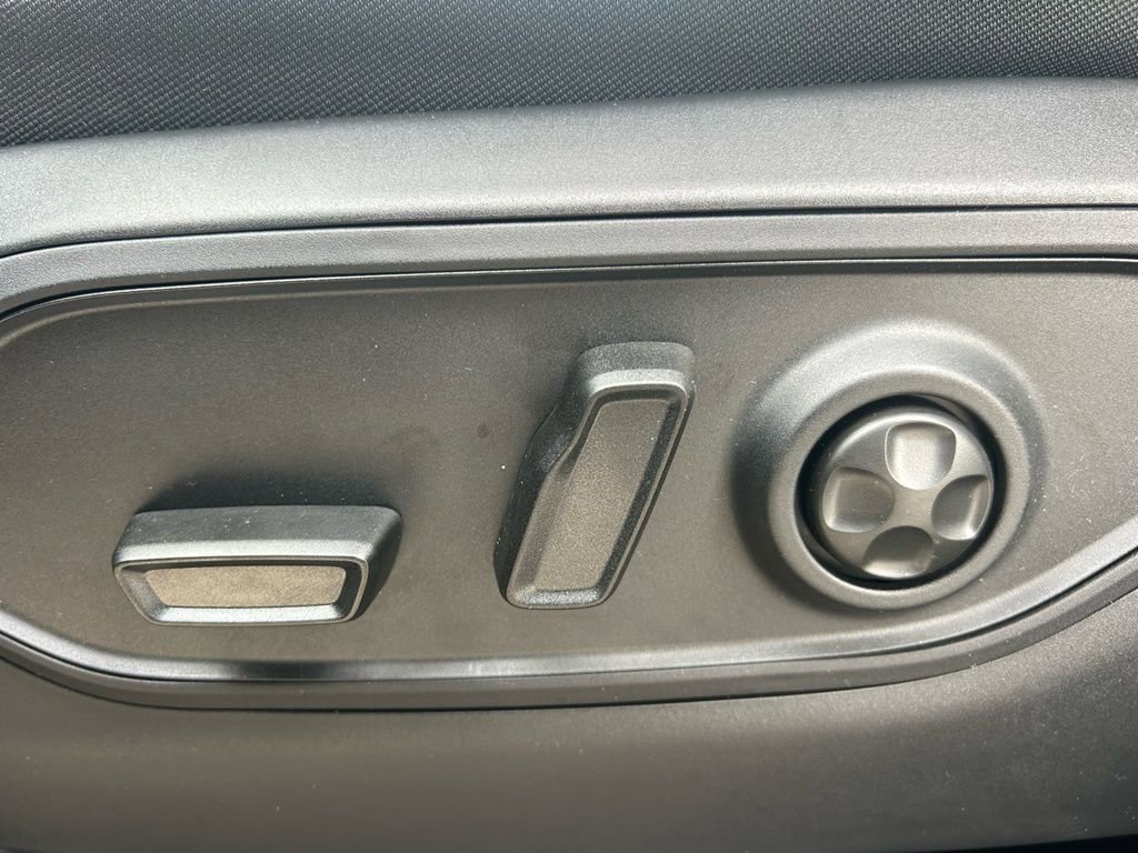 New 2026 Jeep Grand Cherokee Limited w/ Limited Altitude Package image 13