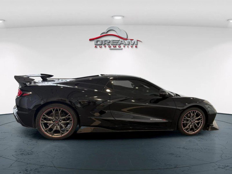 Used 2024 Chevrolet Corvette Stingray Preferred Conv w/ Z51 Performance Package RWD image 23
