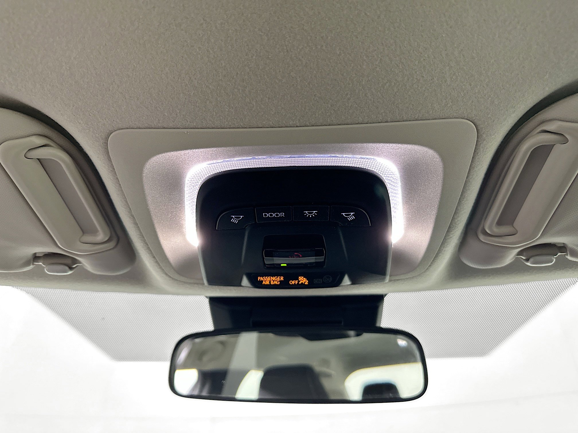Used 2024 Toyota Corolla LE FWD image 18